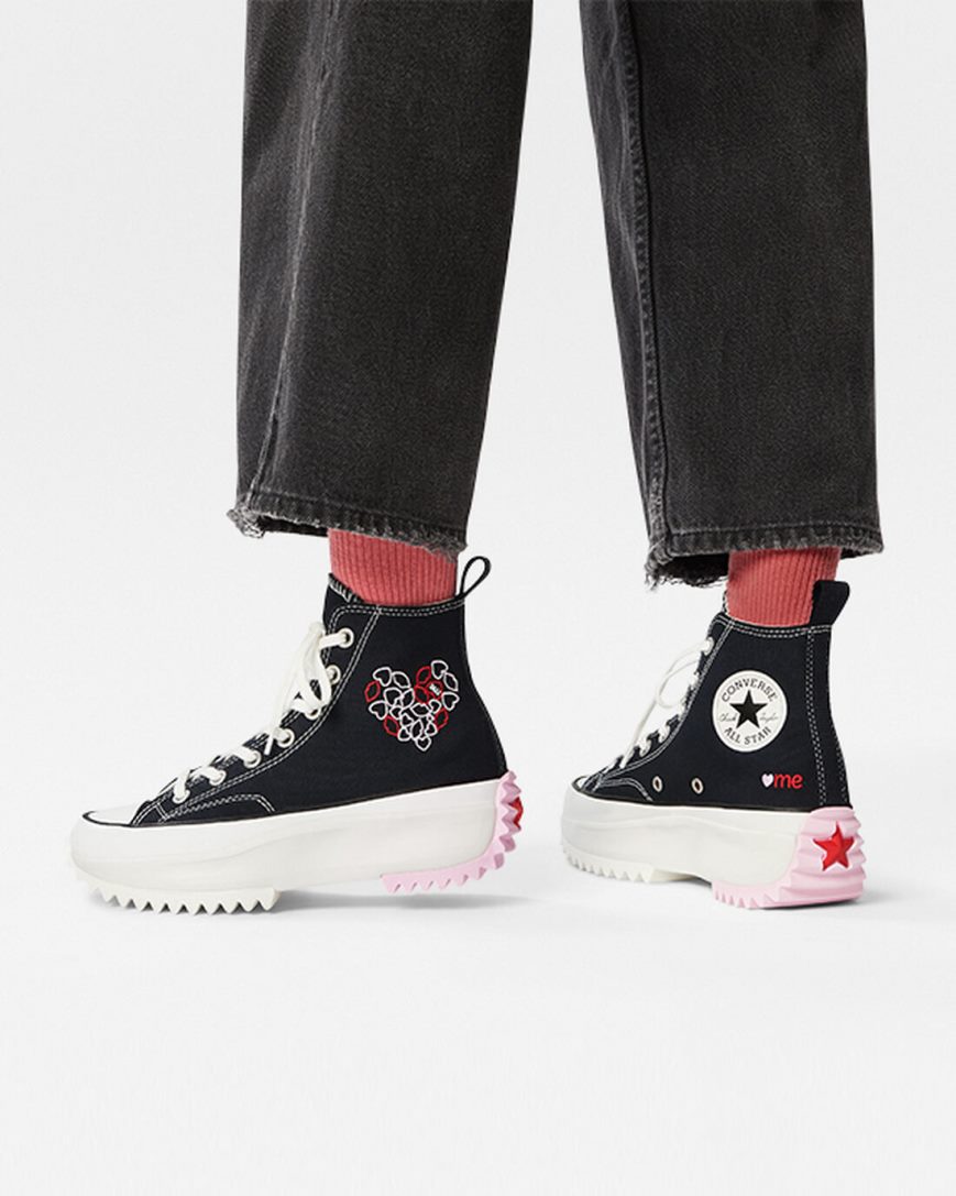 Dámské Boty Na Platformy Converse Run Star Hike Embroidered Hearts Vysoké Černé Červené | CZ TLWH51